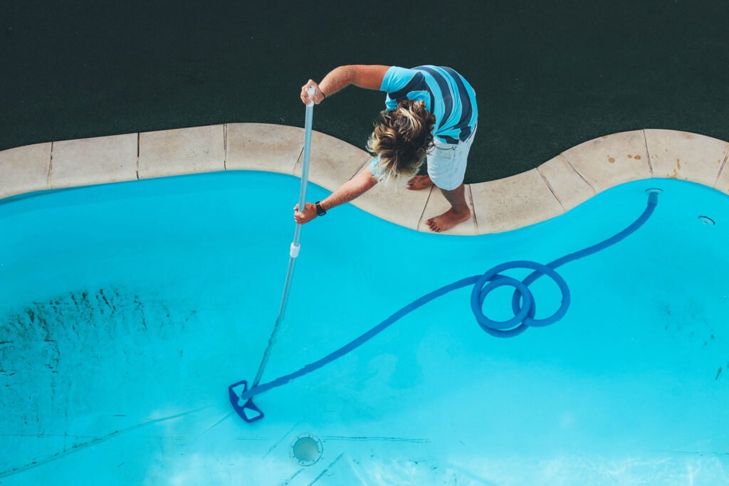 How to Clean a Pool?